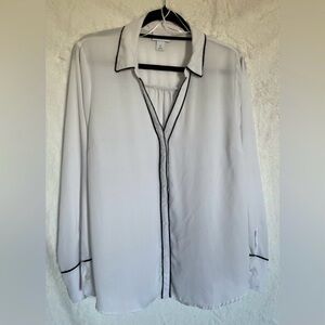 Liz Claiborne Long Sleeve Button-Down Blouse